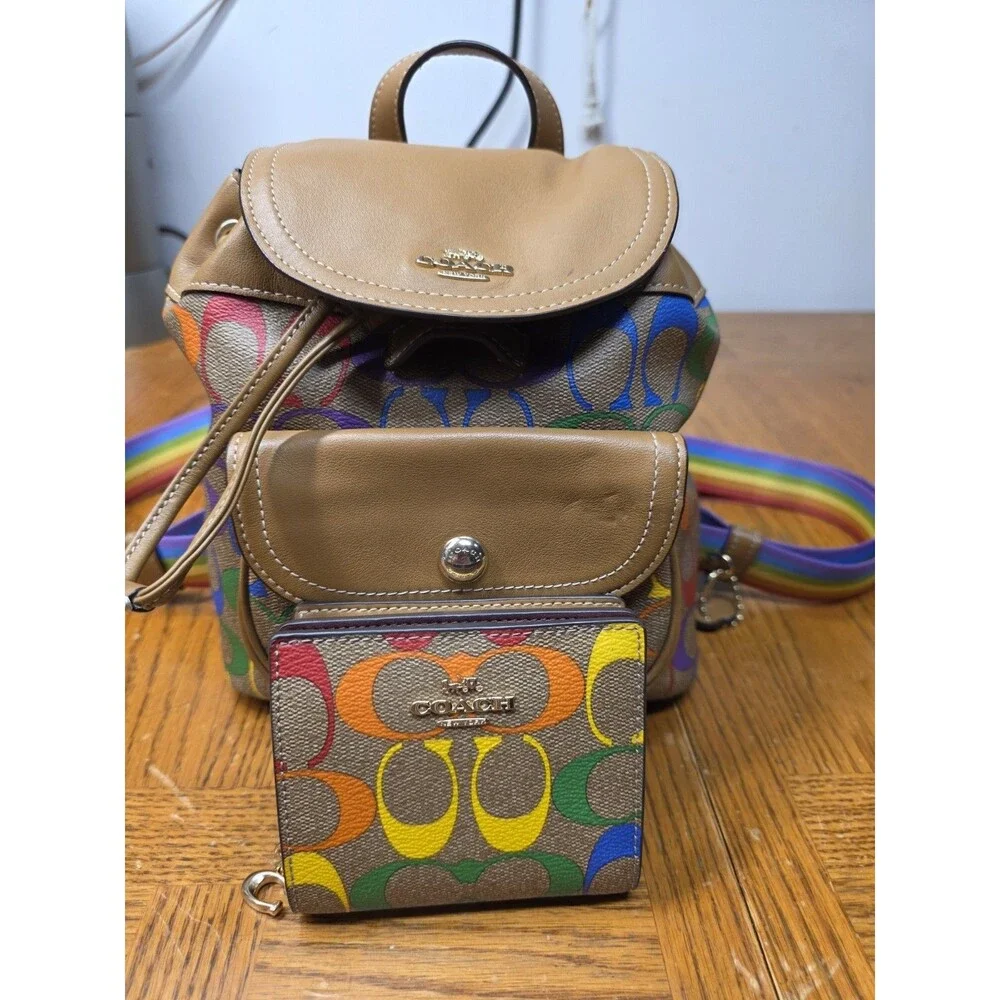 Coach Pennie Backpack 22 Rainbow Signature Mini Backpack Leather W/Wallet